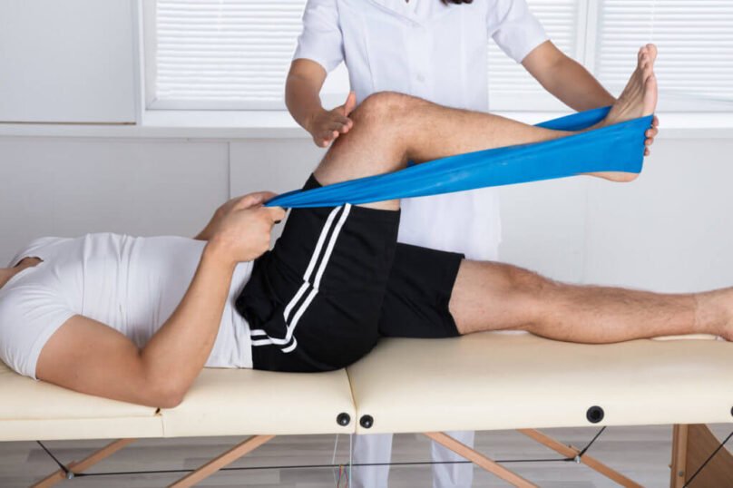 physical-therapy-for-knee-1024x683